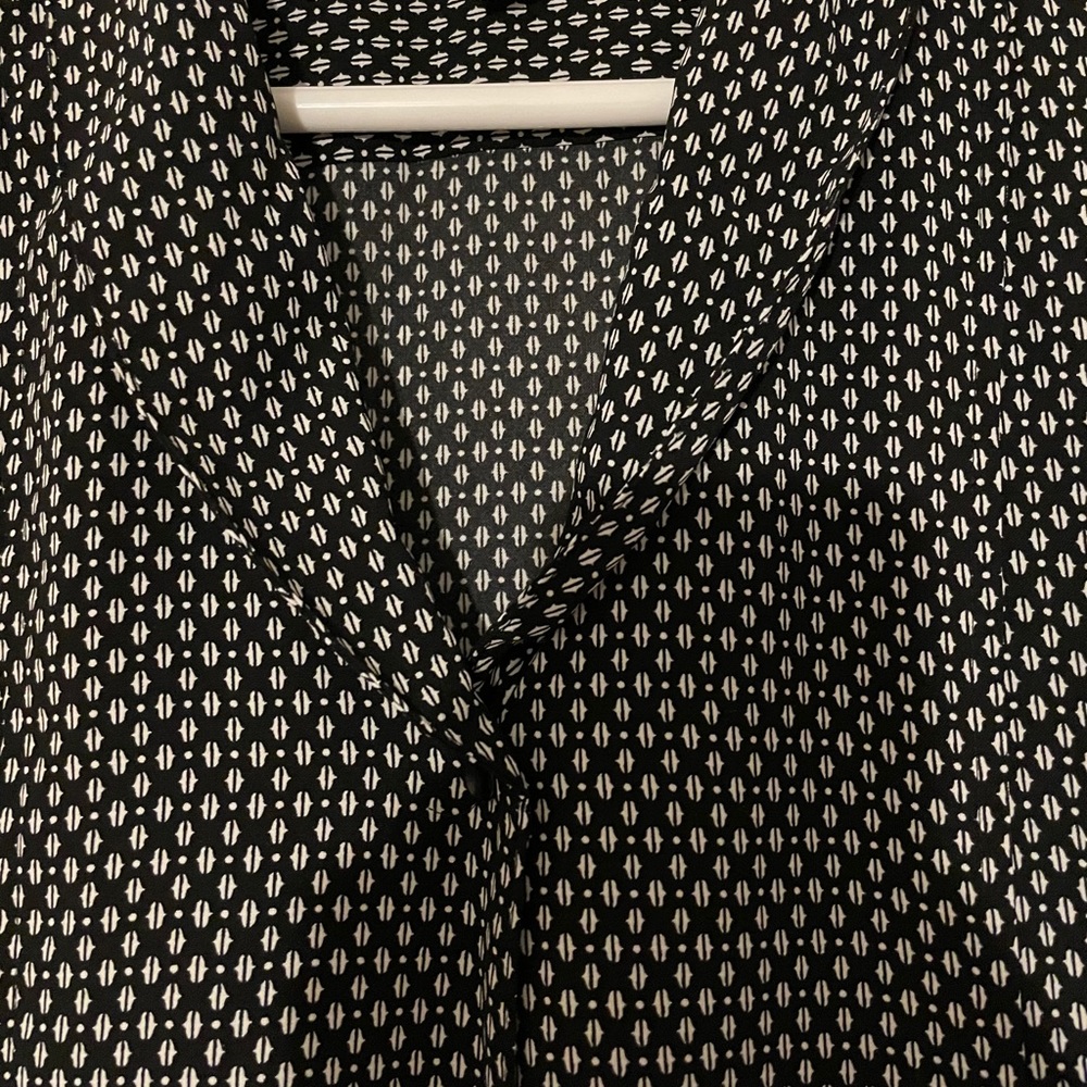 Croft & Barrow Patterned Button Up - Picture 3 of 5